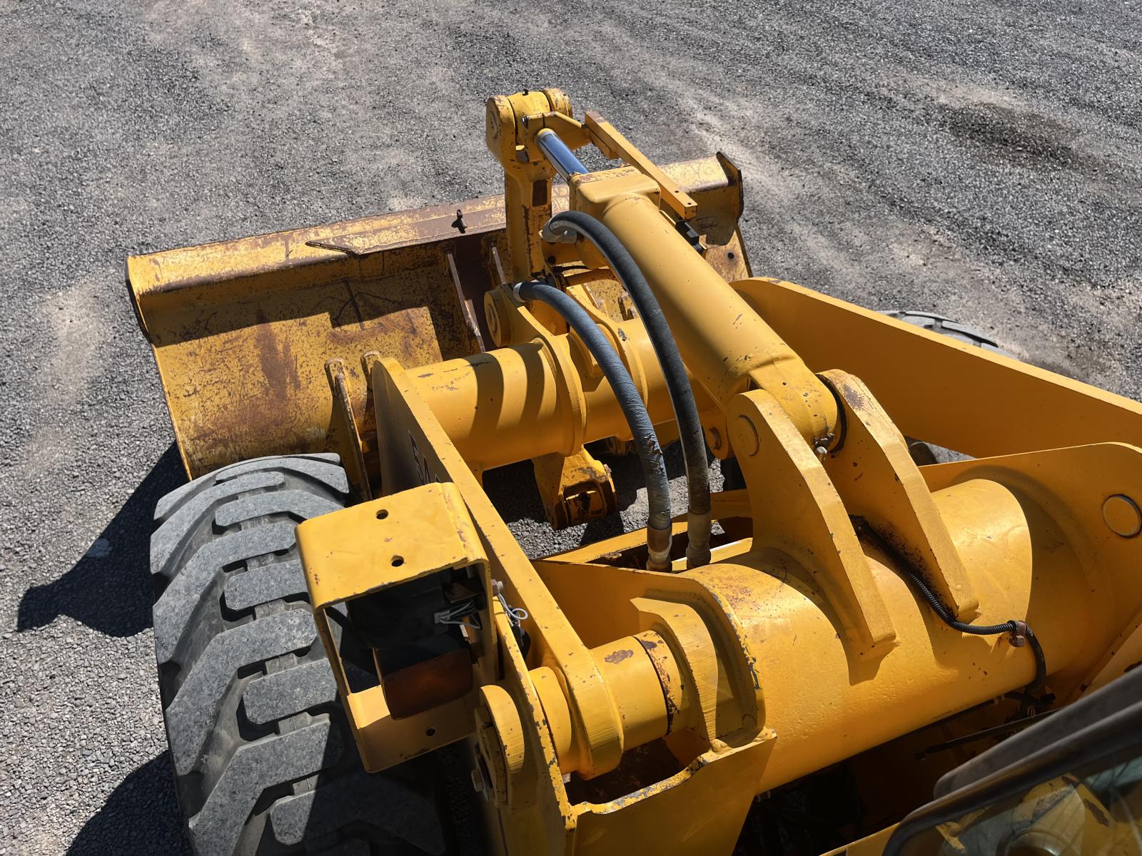 ./imagenes/INVOICE/2019/16278/JOHN DEERE 544E (12).JPG